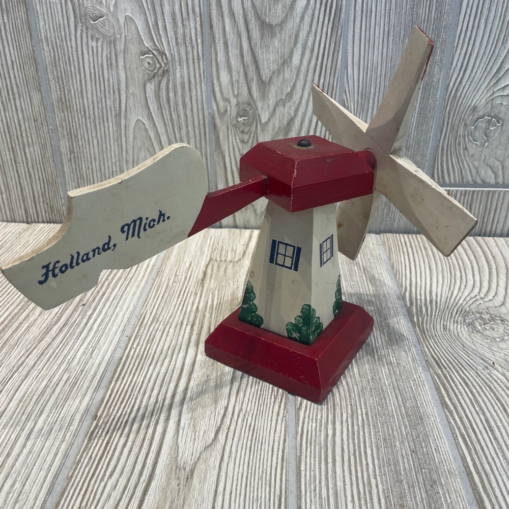 Vintage Holland Michigan Wooden Souvenir Windmill Hand Painted Red White Blue 7"